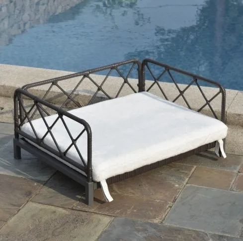 25" Wicker Pet Bed, Outdoor Indoor