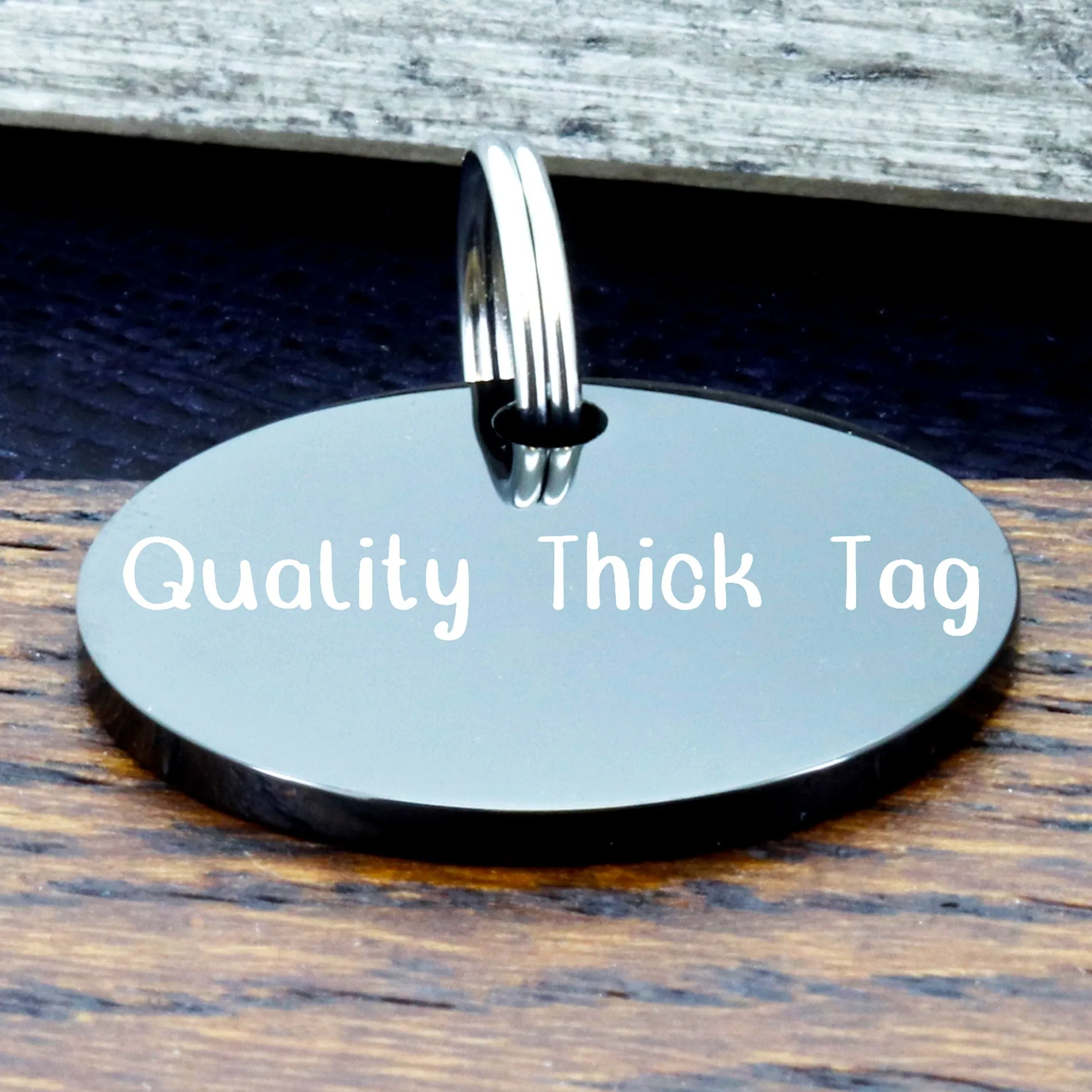 Round Shape Tag with Moutain Design